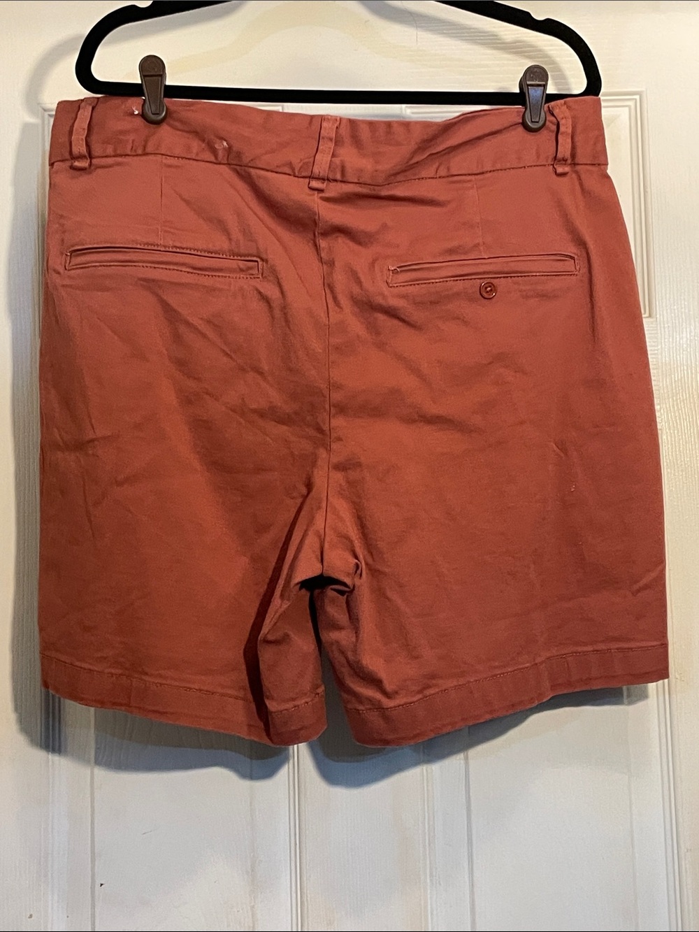 Women's Stretch Cotton Shorts in Rust - Picture 3 of 4